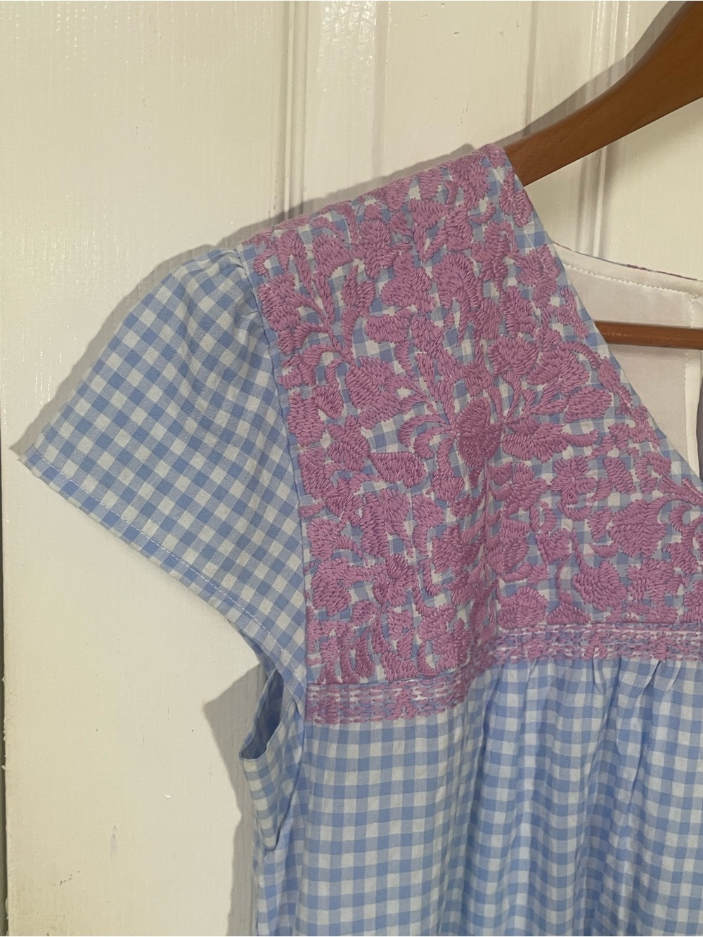 J. Marie Dress Medium Preppy Blue White Multi-Color Floral Embroidered Gingham - Picture 4 of 10